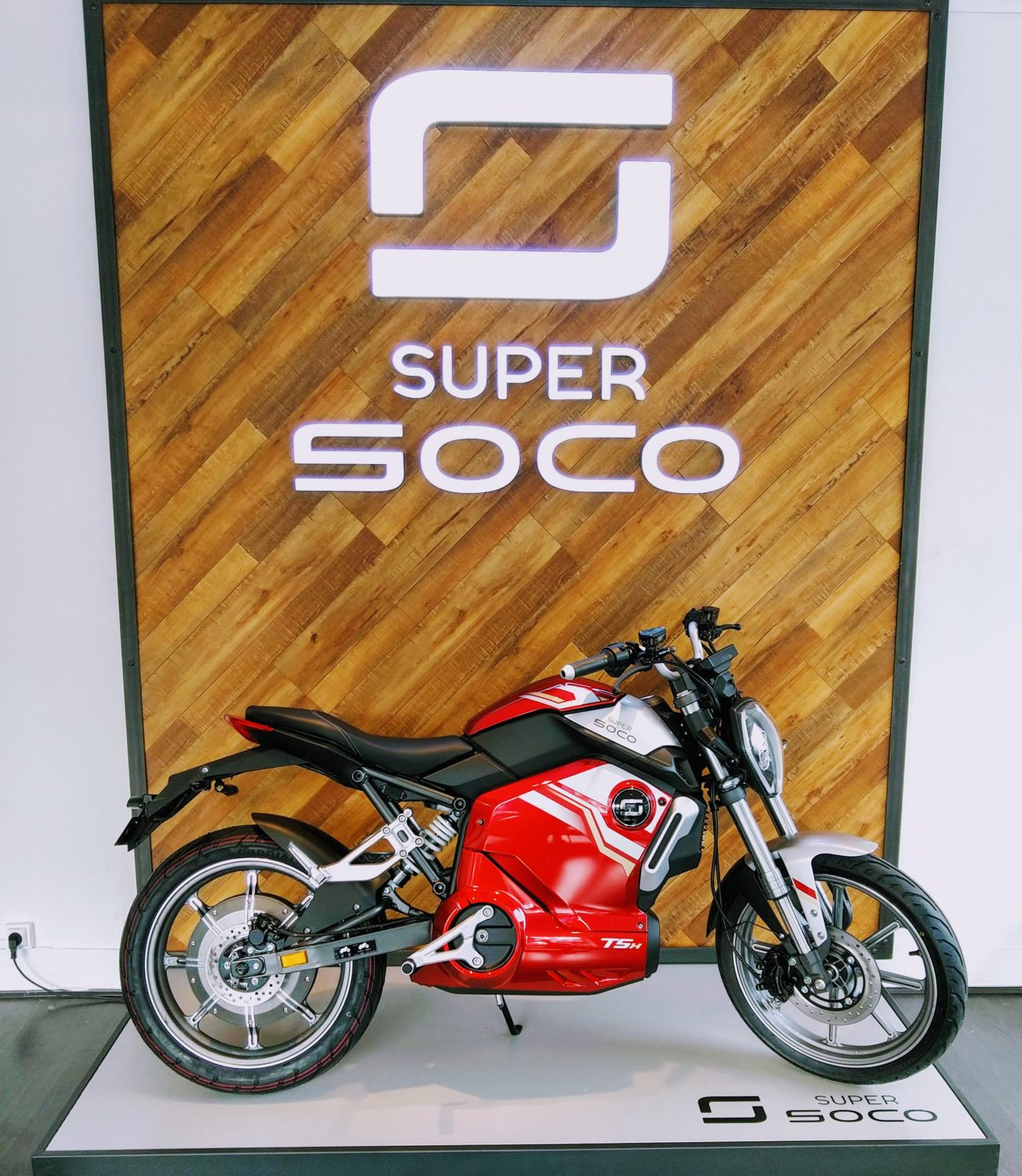 Image showcasing SUPER SOCO Tsx – SOCO STORE LYON